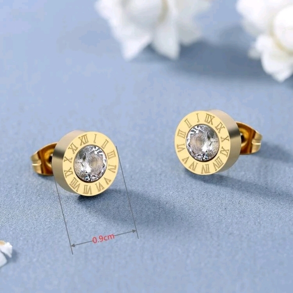 Gold stud earrings rhinestone Roman numerals stainless steel elegant - Picture 6 of 8